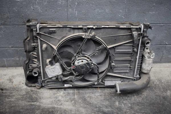 RADIATEUR COMPLET VOLVO S60 2013 - Vue 2